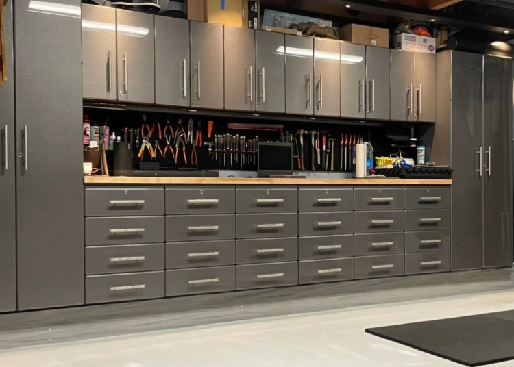 Garage Cabinets, Cabinet Kits, Base Cabinets, Wall Cabinets - Ulti-MATE